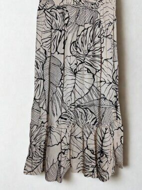 Black & White Tiered Leaf Patterned Skirt